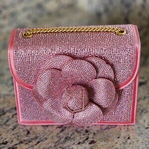 RARE STUNNING OSCAR DE LA RENTA PINK CRYSTAL FLOWER JEWELED EVENING HANDBAG BAG